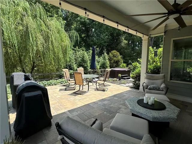 $3,500 | 512 Edgewater Drive, Holly Springs, GA 30115