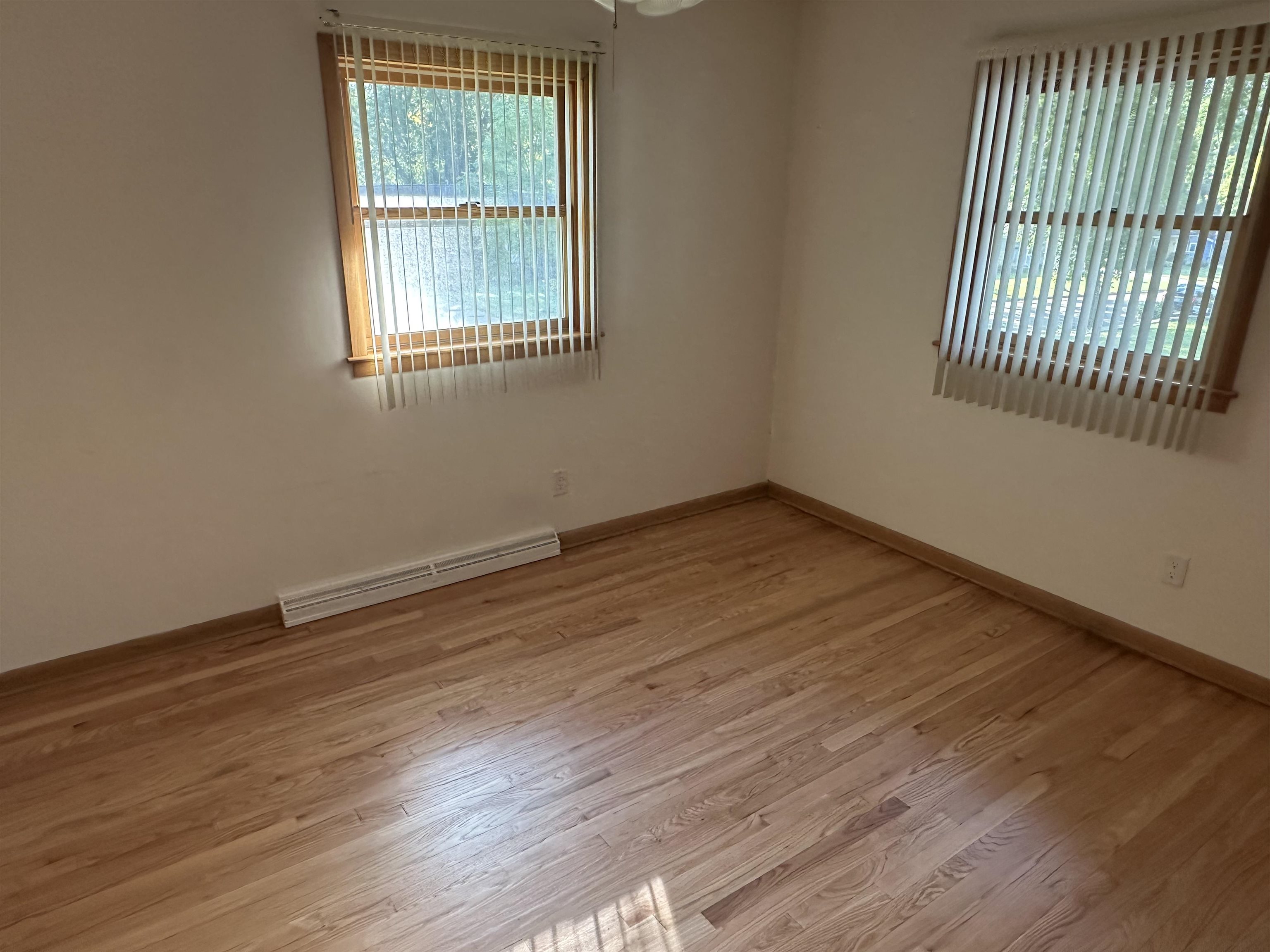 1510 Ellen Avenue Madison, WI 53716 - Photo 6 of 17