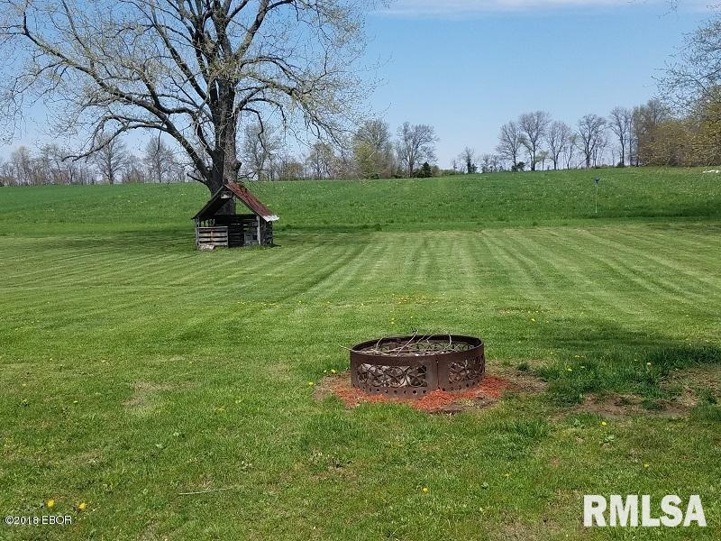 15260 East Fairfield Road Mount Vernon, IL 62864 - Photo 6 of 26 Gallery Image 6