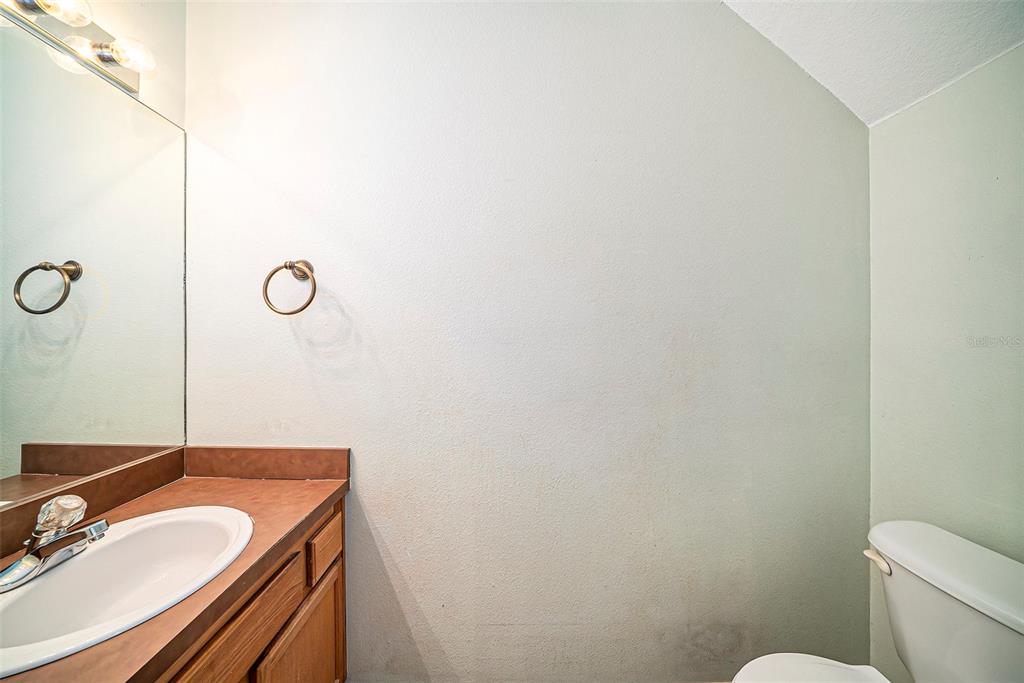 1965 Fiesta Ridge Court Tampa, FL 33604 - Photo 10 of 26