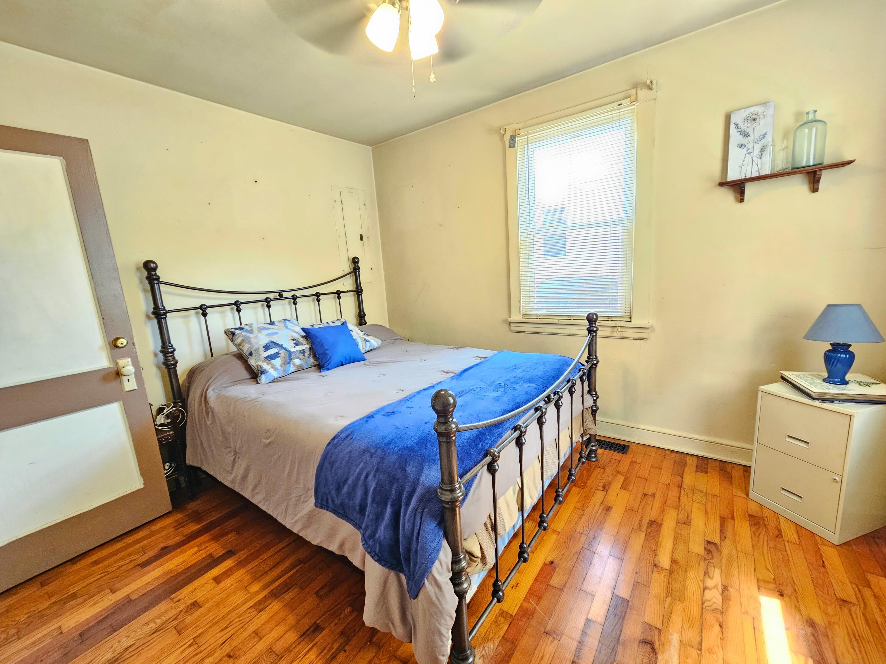 3122 Oliver Road Northeast Roanoke, VA 24012 - Photo 10 of 22 20250821_143829