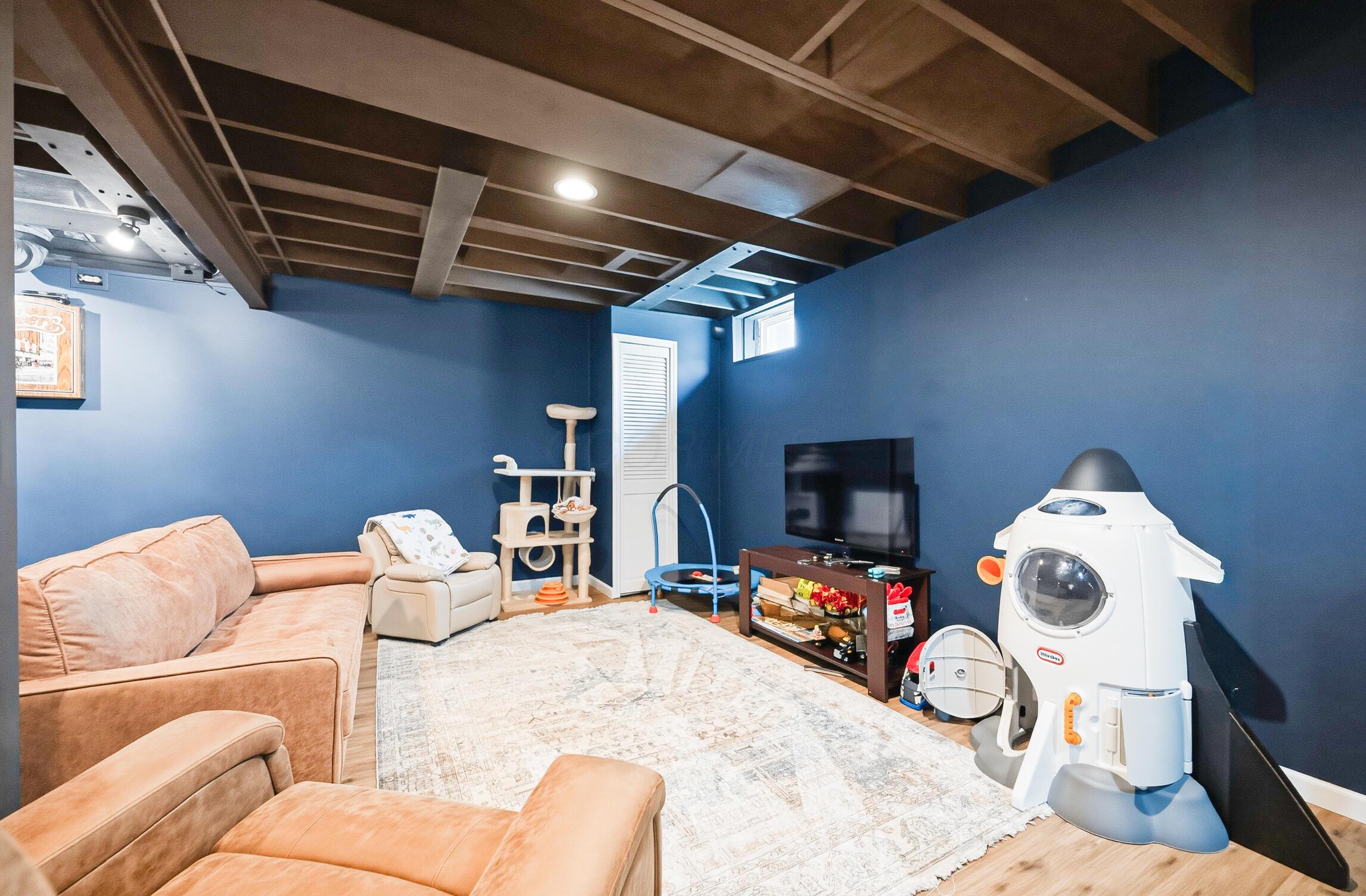 637 Ridenour Road Columbus, OH 43230 - Photo 39 of 61 Finished Rec Room