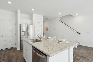 7932 Triggerfish Way North Charleston, SC 29420 - Photo 9 of 34 9