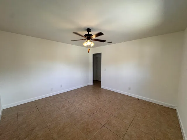$2,250 | 125 South Palmway, Unit 4, Lake Worth Beach, FL 33460