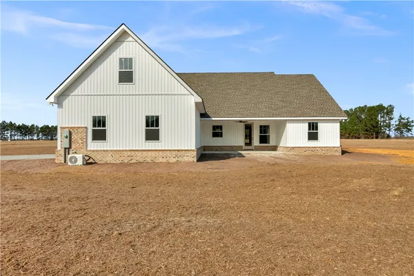 $575,000 | 3514 Hwy 121 Highway, Blackshear, GA 31516