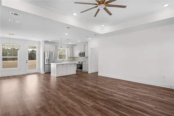 $575,000 | 3514 Hwy 121 Highway, Blackshear, GA 31516