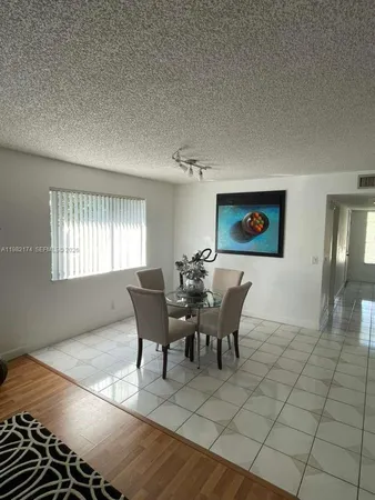 $2,400 | Bonaventure, Weston, FL 33326