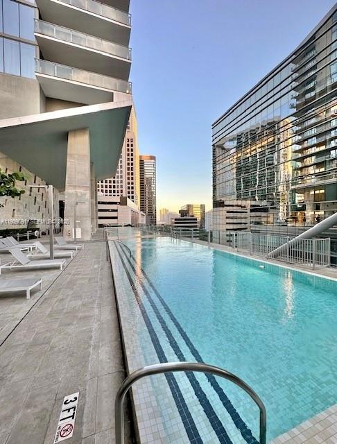 68 Southeast 6th Street, Unit 2507 Miami, FL 33131 - Photo 41 of 47