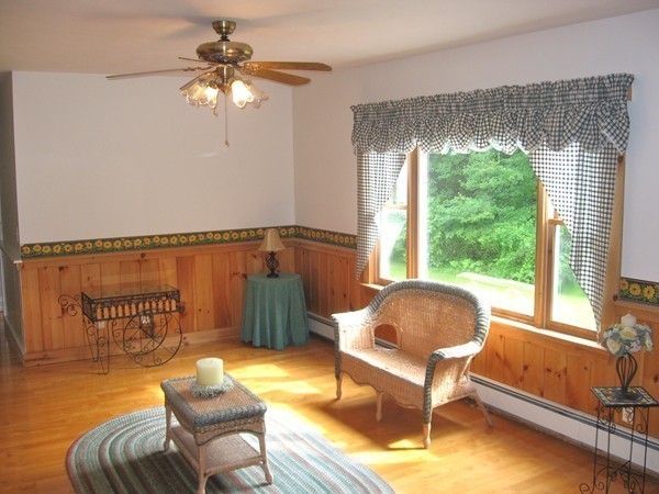 83 Maple Street Douglas, MA 01516 - Photo 15 of 21 Gallery Image 15