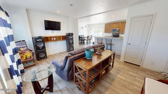 $299,000 | 309 Lupin Drive, Battle Mountain, NV 89820