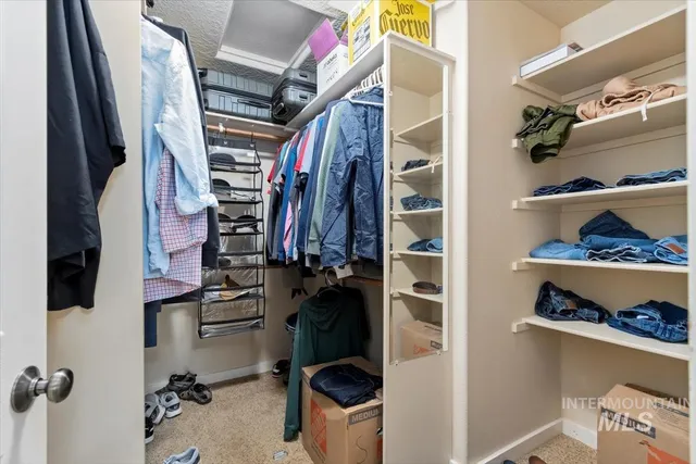 $470,000 | 496 North Carswell Way, Star, ID 83669