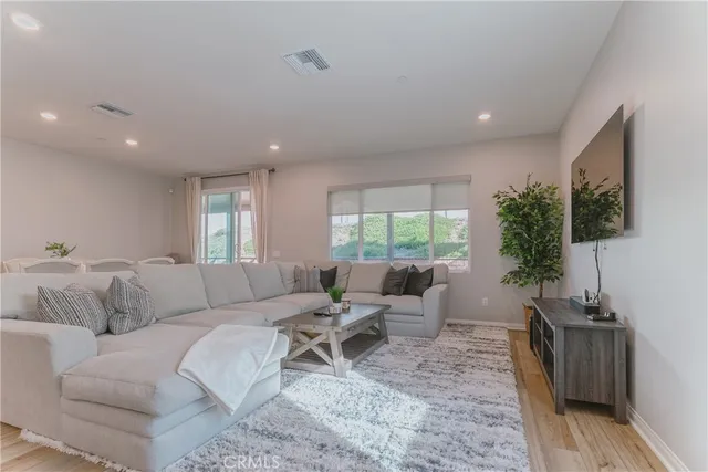 $760,000 | 7552 Honeybell Court, Riverside, CA 92521