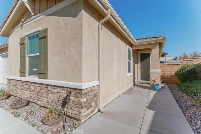 $760,000 | 7552 Honeybell Court, Riverside, CA 92521