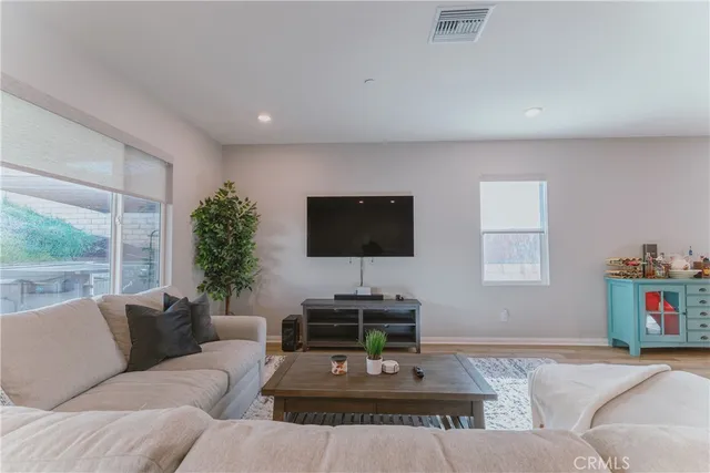 $760,000 | 7552 Honeybell Court, Riverside, CA 92521