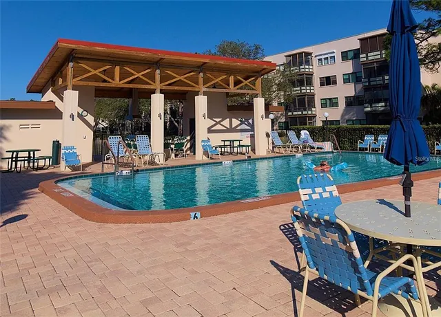 $153,775 | 5603 80th Street North, Unit 410, St. Petersburg, FL 33709