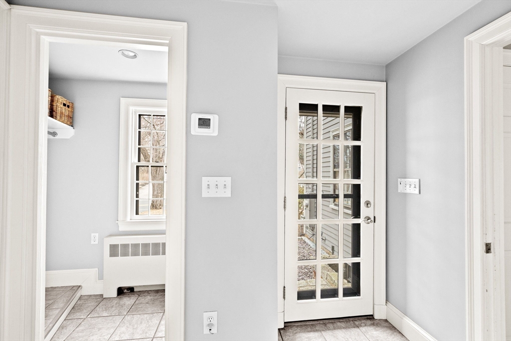 24 Lincoln Street Hingham, MA 02043 - Photo 26 of 32