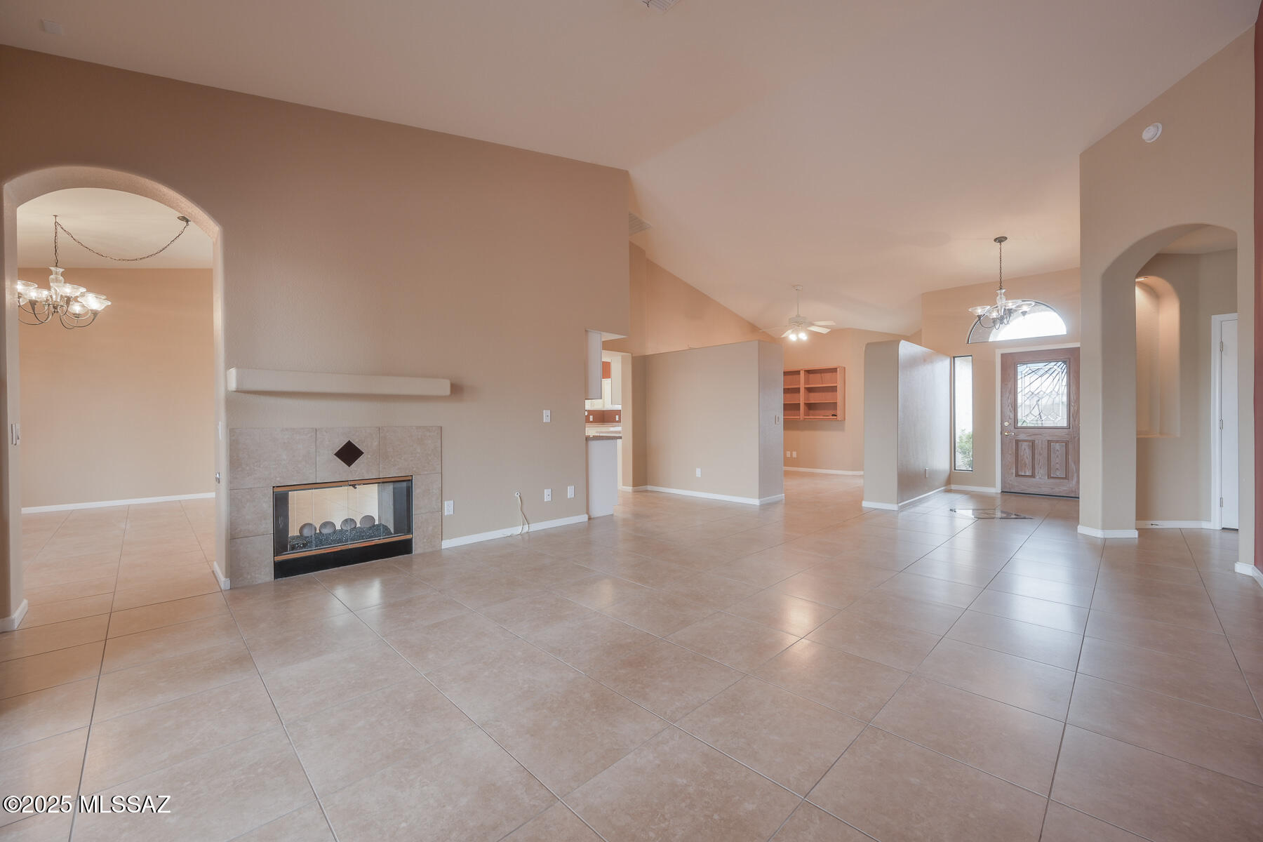 37004 South Ridge Crest Court Tucson, AZ 85739 - Photo 7 of 50