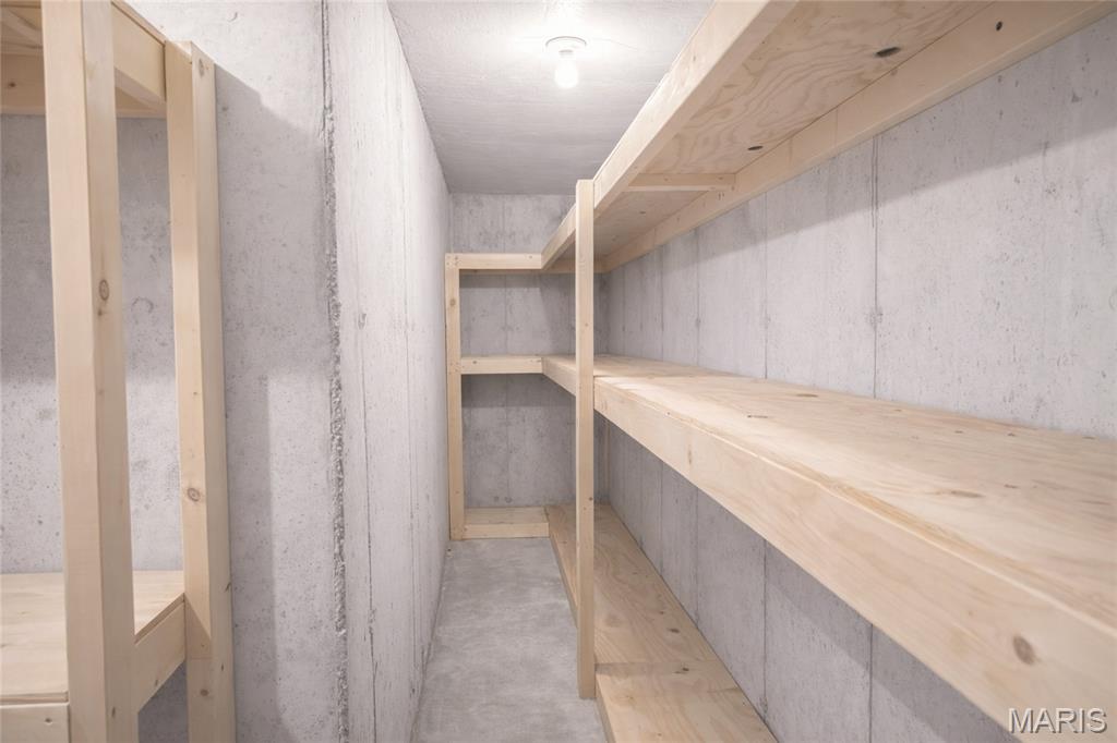 2289 Pine Lake Loop Gray Summit, MO 63039 - Photo 19 of 34