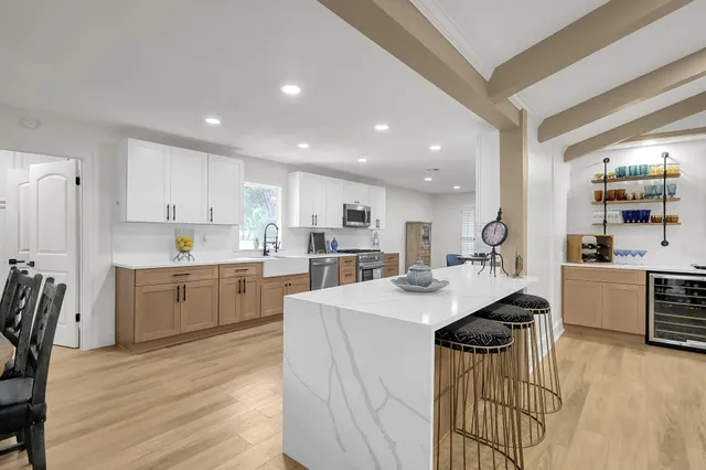 $599,900 | 2519 Micliff Boulevard, Houston, TX 77068