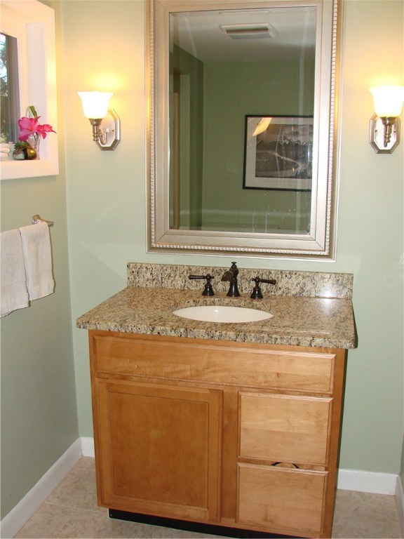 4 Tunis Road Warwick, RI 02886 - Photo 21 of 29
