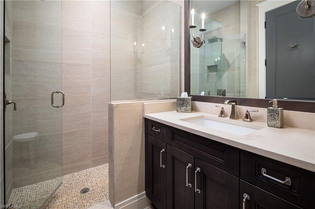 3170 Crayton Road Naples, FL 34103 - Photo 19 of 35