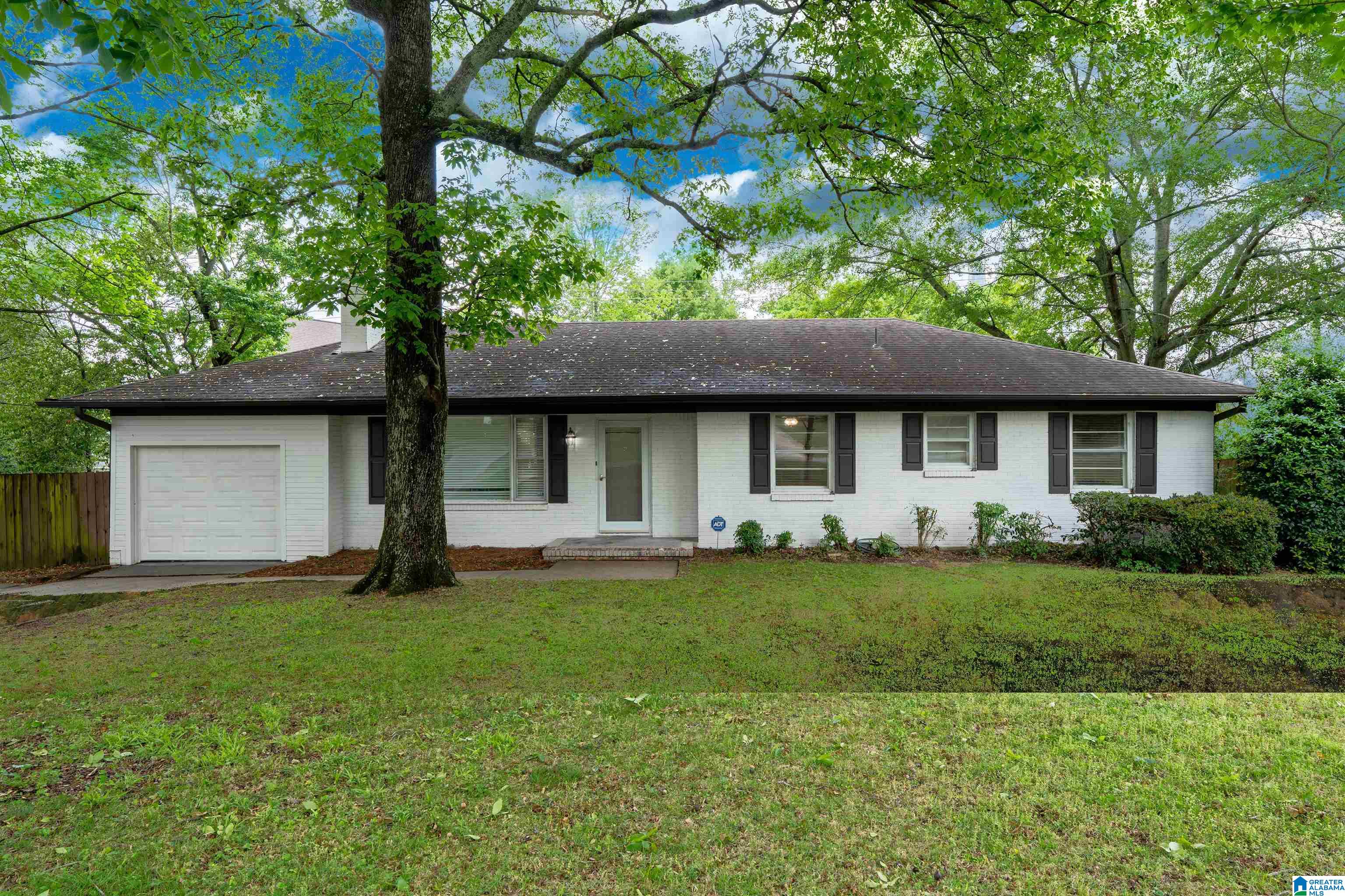 2005 Southwood Road Birmingham, AL 35216 - Photo 1 of 17