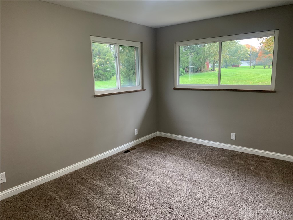 8799 Slagle Road Dayton, OH 45458 - Photo 18 of 22 Gallery Image 18