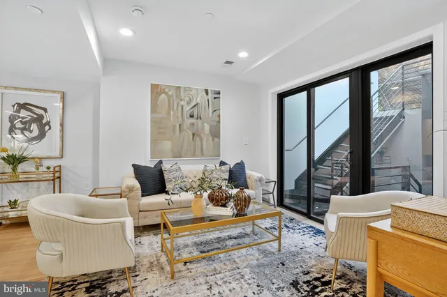 $549,000 | 2440 Ontario Road Northwest, Unit 3, Washington, DC 20009