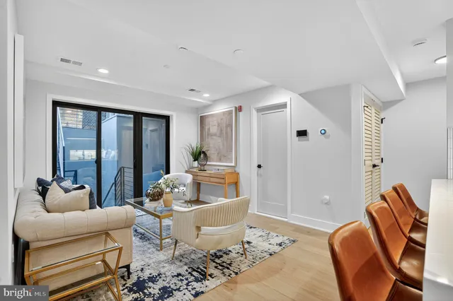 $549,000 | 2440 Ontario Road Northwest, Unit 3, Washington, DC 20009