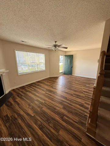 $1,400 | 1217 Cross Creek Circle, Unit E5, Greenville, NC 27834