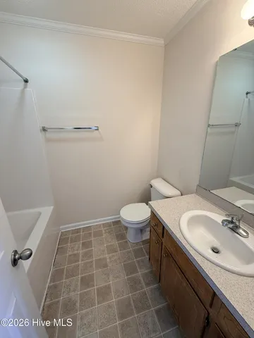 $1,400 | 1217 Cross Creek Circle, Unit E5, Greenville, NC 27834