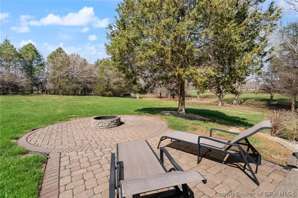 $634,900 | 7313 Wind Dance Parkway, Greenville, IN 47124