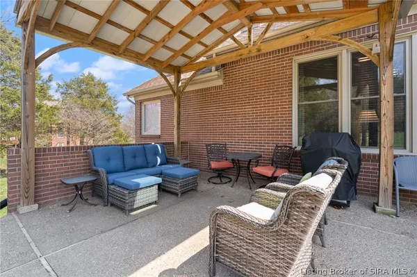 $634,900 | 7313 Wind Dance Parkway, Greenville, IN 47124