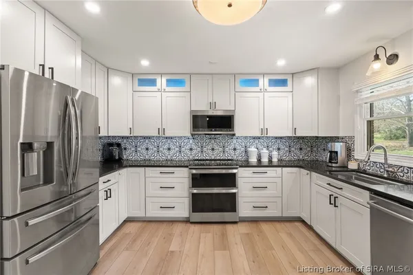 $634,900 | 7313 Wind Dance Parkway, Greenville, IN 47124