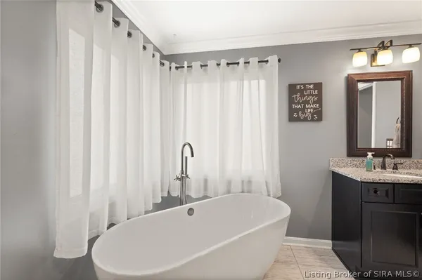 $634,900 | 7313 Wind Dance Parkway, Greenville, IN 47124