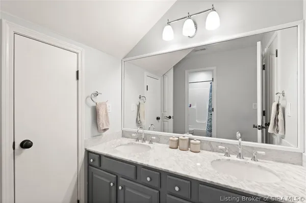 $634,900 | 7313 Wind Dance Parkway, Greenville, IN 47124