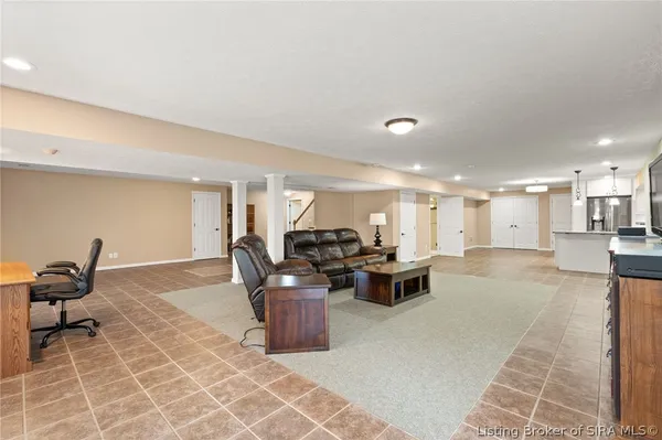 $634,900 | 7313 Wind Dance Parkway, Greenville, IN 47124