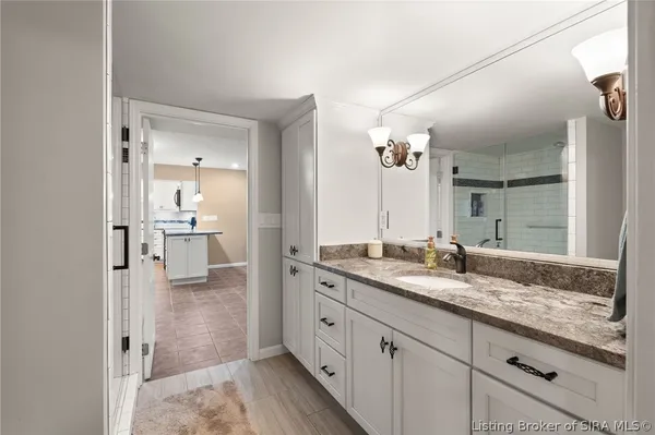 $634,900 | 7313 Wind Dance Parkway, Greenville, IN 47124