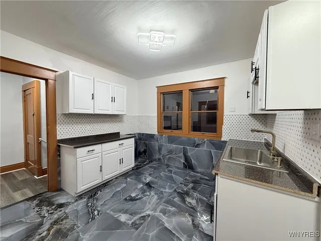 $1,350 | 111 Dempster Street, Buffalo, NY 14206