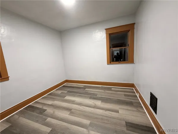 $1,350 | 111 Dempster Street, Buffalo, NY 14206