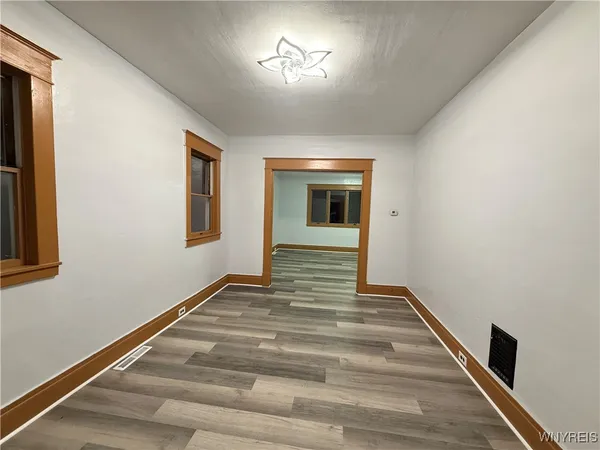 $1,350 | 111 Dempster Street, Buffalo, NY 14206