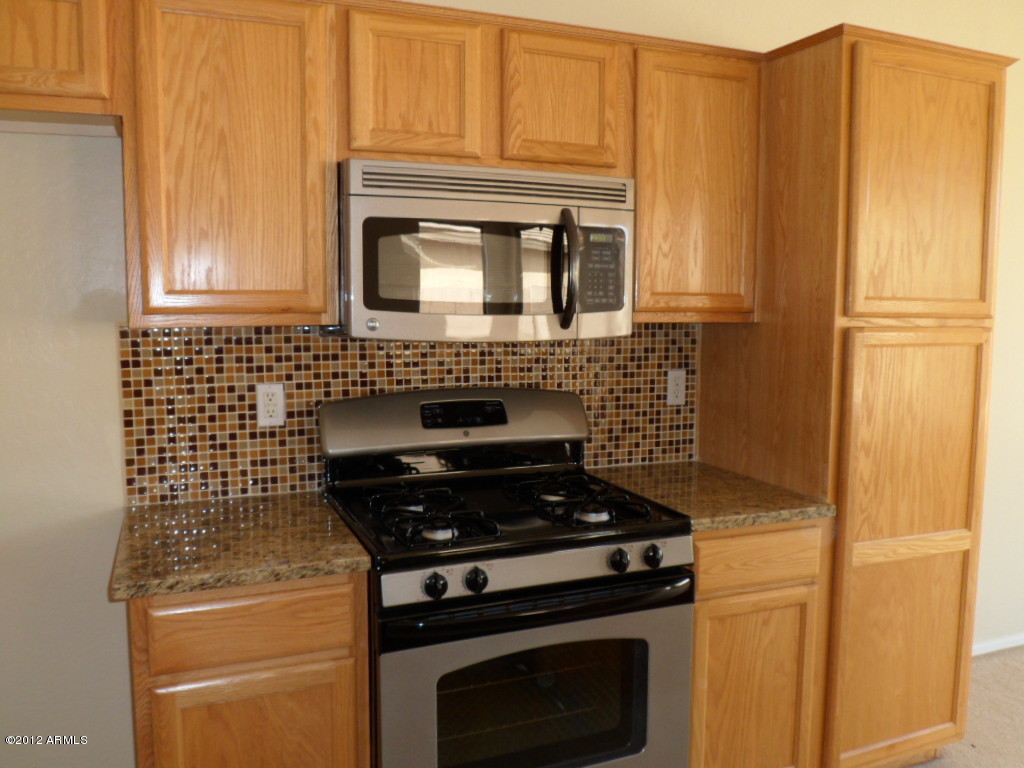 2522 South Martingale Road Gilbert, AZ 85295 - Photo 12 of 18 Kitchen
