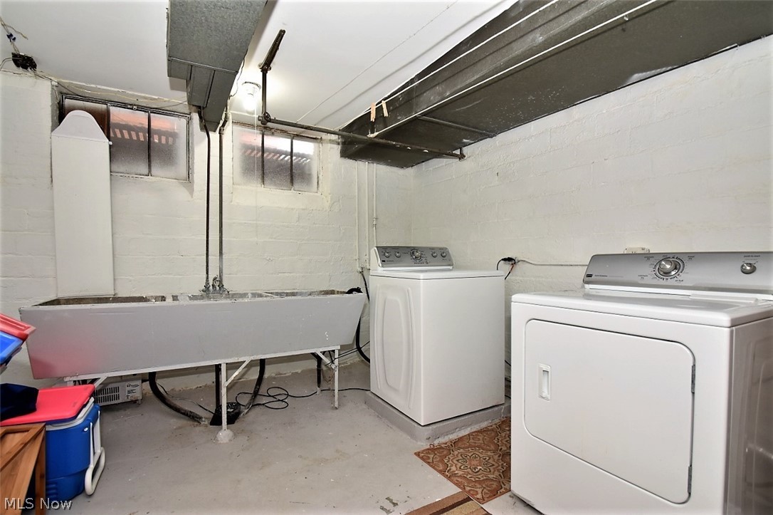 2551 Saybrook Road Cleveland, OH 44118 - Photo 26 of 30 Gallery Image 26