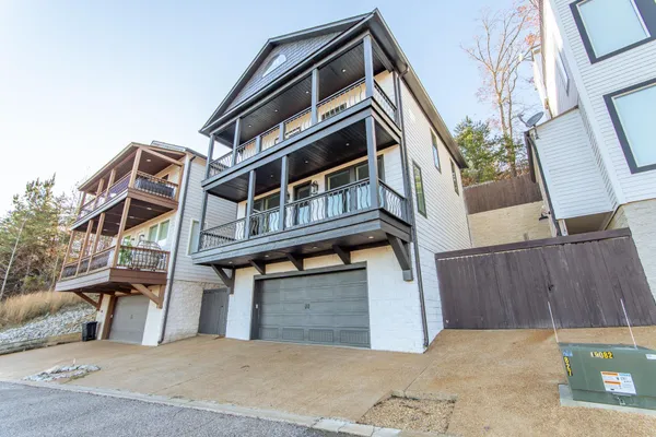 $525,000 | 357 High Pointe Drive, Savannah, TN 38372