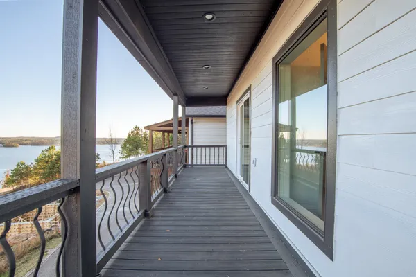 $525,000 | 357 High Pointe Drive, Savannah, TN 38372