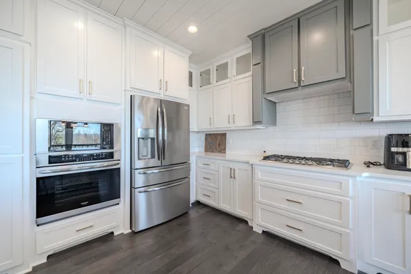 $525,000 | 357 High Pointe Drive, Savannah, TN 38372