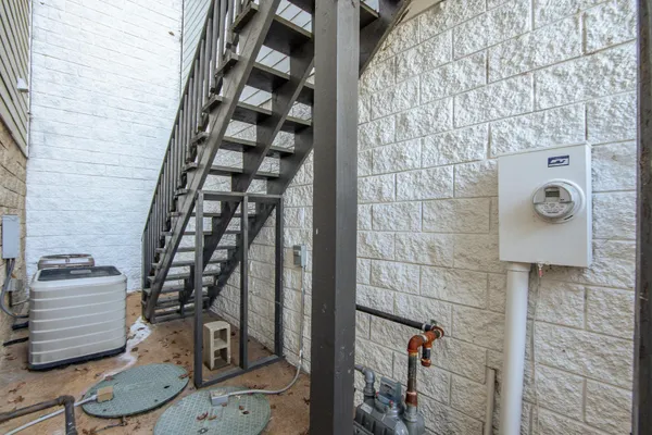 $525,000 | 357 High Pointe Drive, Savannah, TN 38372