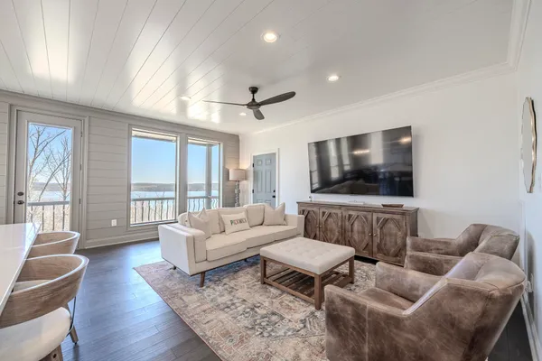 $525,000 | 357 High Pointe Drive, Savannah, TN 38372