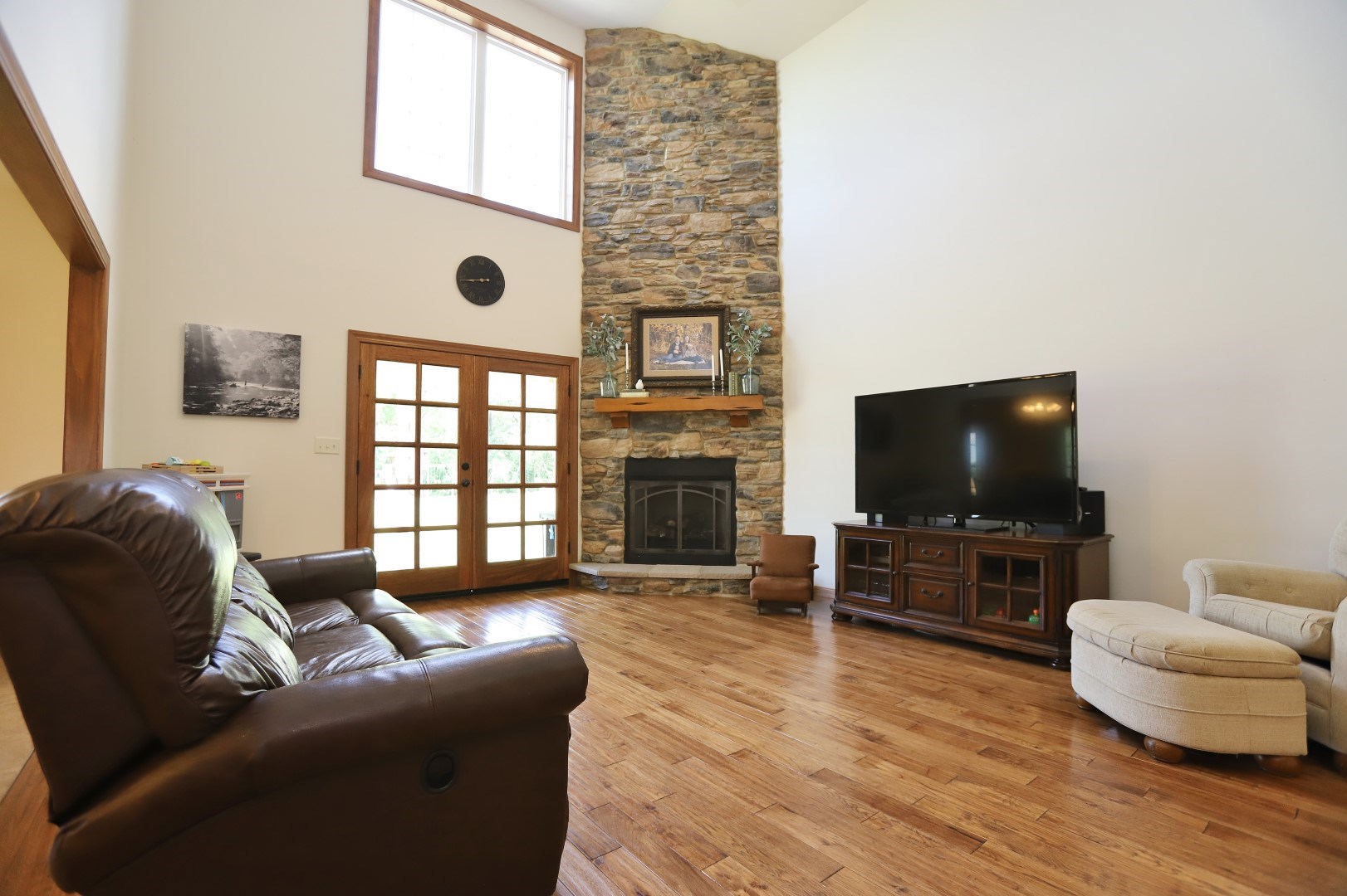 138 Red Barn Road Boonville, IN 47601 - Photo 6 of 36 Gallery Image 6