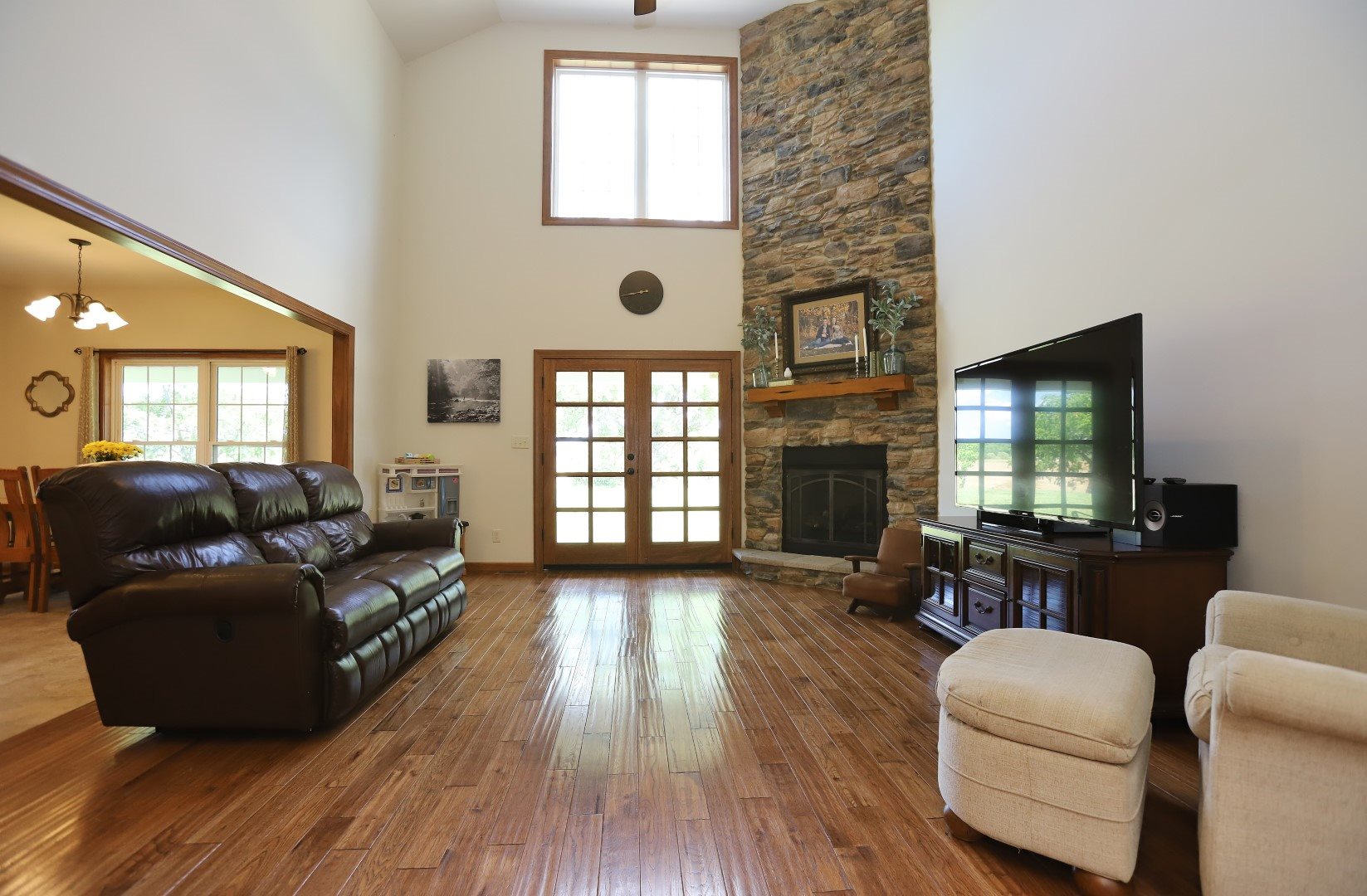 138 Red Barn Road Boonville, IN 47601 - Photo 8 of 36 Gallery Image 8